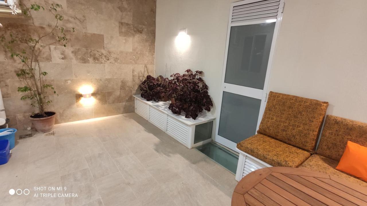 Aquamarine Sea Front Apartments - Elevated Ground Floor With Balcony And Yard Marsaskala Dış mekan fotoğraf